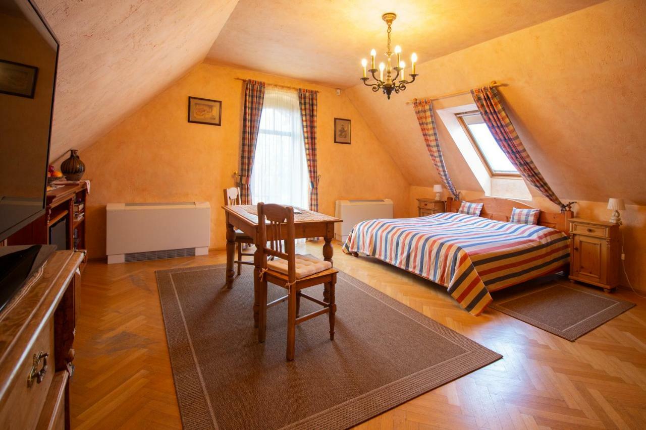 Palazzo Wellness Villa Eger Buitenkant foto