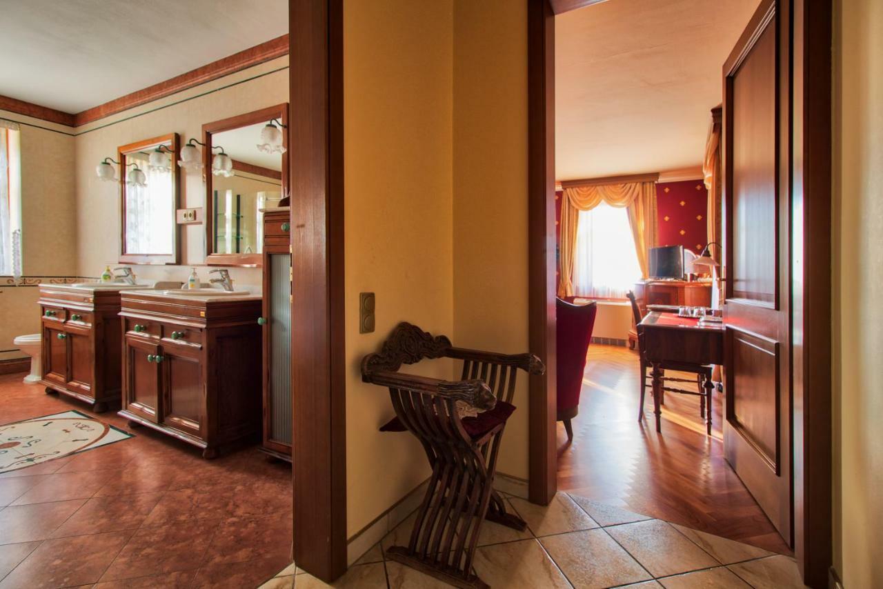 Palazzo Wellness Villa Eger Buitenkant foto